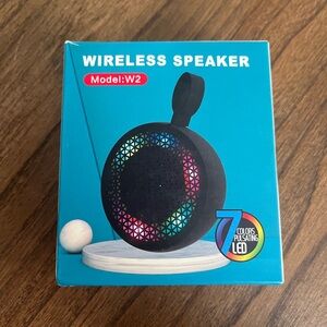 Risebass portable speaker